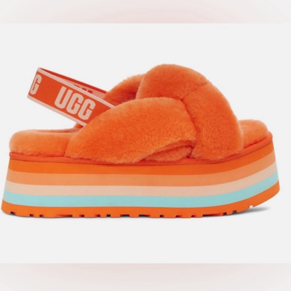 UGG PLATFORM DISCO KNOT SANDAL